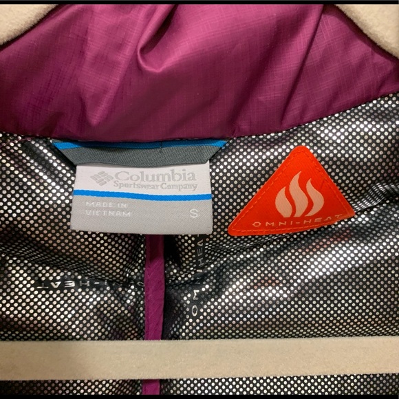 NWOT WOMENS PURPLE COLUMBIA-SPORTSWEAR METALLIC OMNI-HEAT FLUFFY DOWN HOOD VEST - Picture 10 of 11